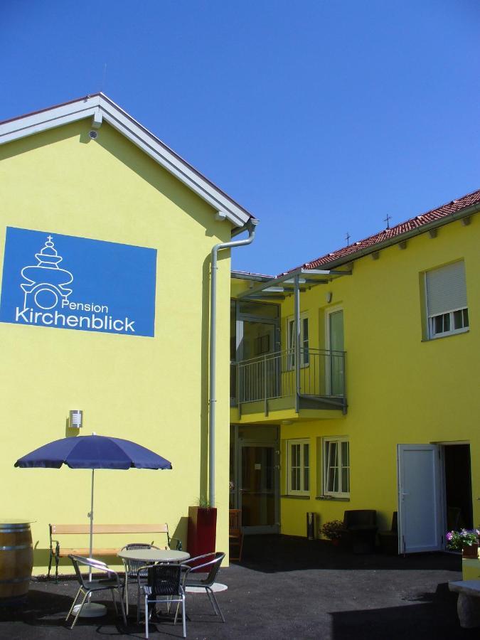 Pension Kirchenblick Tulln An Der Donau Buitenkant foto